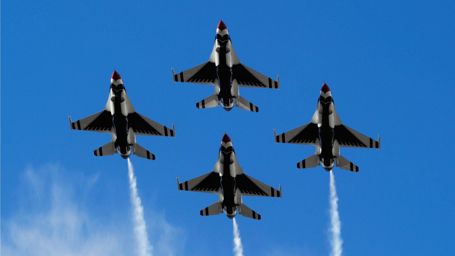 华体会官方网站-黄蜂发布品牌联名视频展现球队新形象，黄蜂是哪个城市的球队